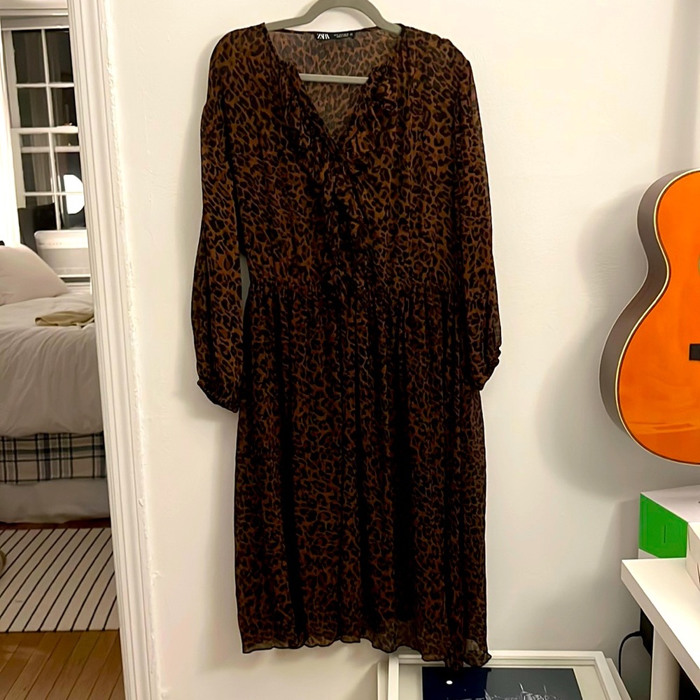 Animal print midi dress